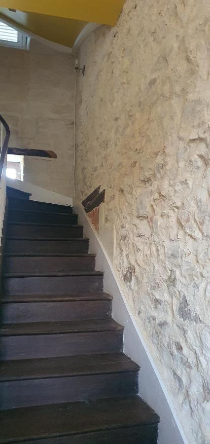 Ancien Relais De Chasse A 35 Min Du Circuit 24H Du Mans Bed and Breakfast Le Lude Exteriör bild