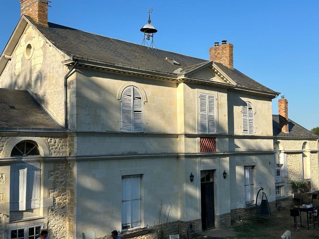 Ancien Relais De Chasse A 35 Min Du Circuit 24H Du Mans Bed and Breakfast Le Lude Exteriör bild